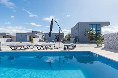 Image de Family holiday home with pool for 4-6 pers in a luxury resort