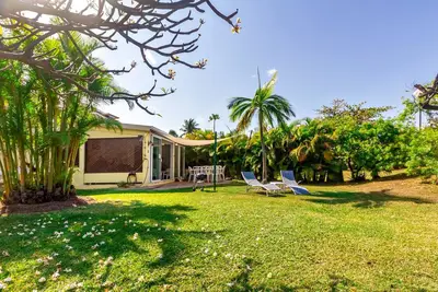Nautika - villa 50 meters from the lagoon of LErmitage with swimming pool in the residence