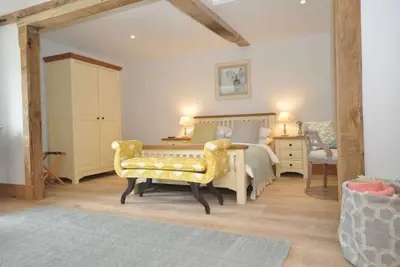 Image de New: Wool Store - Cosy Cottage For Two - Cotswold escape at Mickleton Hills Farm