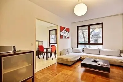 Image de 60 splendid, Vic Hugo. Rénové. windows doubl glass   noise cutter and  Etan