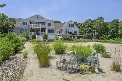 Image de New! ! Cape Cod Estate with Access to Private Sandy Beach and Dock!