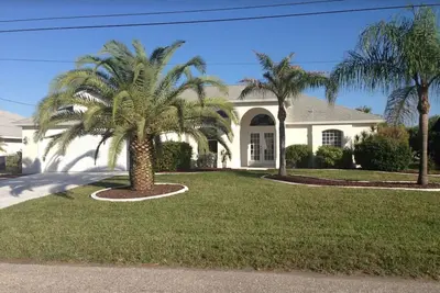 Image de Beautiful Villa - Located in Cape Coral minutes from Ft Myers and Sanibel