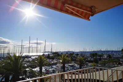 Image de Port of Hyères - View of the golden islands - Porquerolles, Port Cros, Le Levant