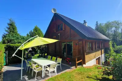 Image de Chalet de l'écureuil, terrain pétanque massif Vosgien proche Gérardmer et Alsace