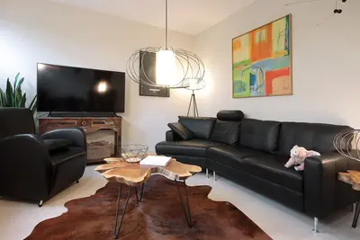 Image de Louise - chic, charming, cosmopolitan apartment