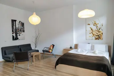 Image de Great value in Prenzlauer Berg, free parking