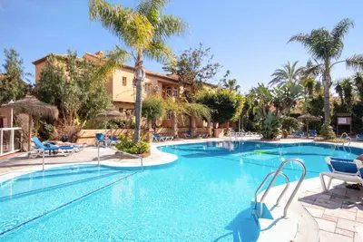 Bel appartement à Calahonda avec WiFi