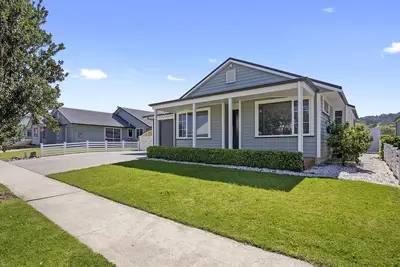 Image de Sky Blue Retreat - Waihi Beach Holiday Home