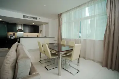 Oskena Vacation Homes - Damac Maison Cour Jardine