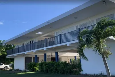 Image de Cayo Verde. A beautiful spacious house at La Parguera. Pool, boat parking.