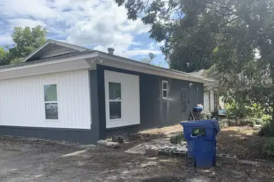 Image de 4 Bedroom Home Away From Home- Remodeled 10/21