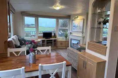 Image de Captivating 2-Bed static caravan in Holyhead