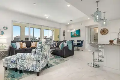 Image de ⚓Castaway in Margaritaville! Modern, Beachy Condo overlooking pool! ⚓