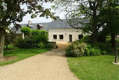 Image de Gîte familial avec jardin et vélos, proche Le Mans