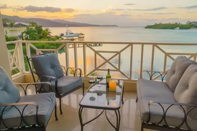 Image de Lagoons Penthouse, 4 bedroom/4 bathroom