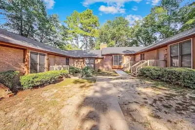 Image de No Place Like Homeplace Ii