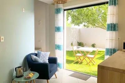 Image de Estrella jardin et spa (option) à la mer proche tous commerces