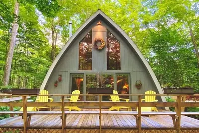 Image de Beechwood Cottage -Sleeps 4! A-Frame in Sister Bay, Wi: Coffee Bar & Fire Pit!