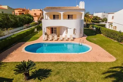 Image de Villa Rona Coelha - Close to the beach and amenities - all ensuite bedrooms