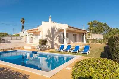 Image de Villa Castelo Beach - Cosy, modern - 500m from Castelo beach