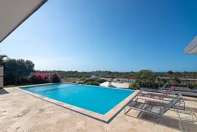 Image de 4bd villa in gated residence, private pool, guest-friendly, free shuttle van