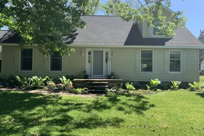 Image de The Hideaway - A place to get away and be close to everything.