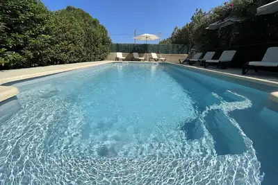 Image de Villa Fiora pour 4 personnes, piscine partagée entre mer et montagne