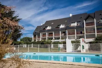 Image de Appart Port haliguen résidence piscine et plage