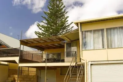 Image de Brocky's Place - Want direct access to the beach in town