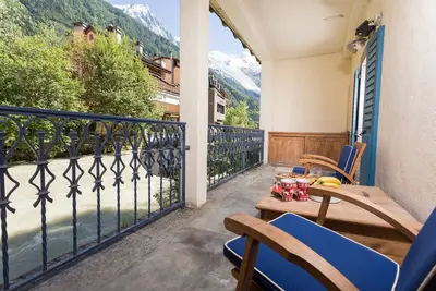 Image de L’appartement Lou Lou est très central à Chamonix, pour 4 personnes, sur la rue piétonne, avec balco