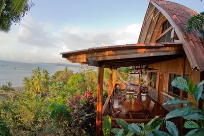 Image de Villa de Osa - Ocean Front Home in Beautiful Drake Bay, Costa Rica