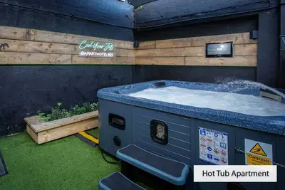 Image de Hot tub apartment @ ApartHotel421 by Seafront Collection