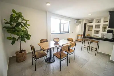 Image de Cozy space in Centro Historico for the whole family!