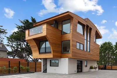 Image de Modern Luxury Ocean Front Home