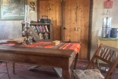 Image de Casa de Creosote: Starry, cozy off-grid Cabin & Rustic Camping, Terlingua Ranch.