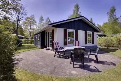 Image de Joli appartement dans une maison de vacances avec Wifi, piscine, Tv, terrasse et parking