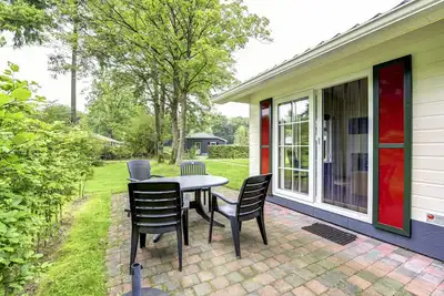 Image de Joli appartement dans une maison de vacances avec Wifi, piscine, Tv, terrasse et parking