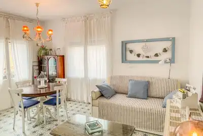 Image de Fluffy Cloud. In the middle of the wonderful Costa Brava. @CostaBravaSoul