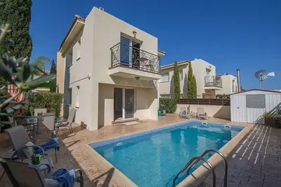 Image de Beautiful 5 Star Holiday Villa in a Prime Location in Protaras