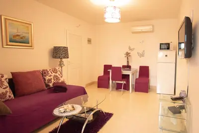 Apartment Noa - 103 - Lavander hideout - with pool - Funtana - Poreč
