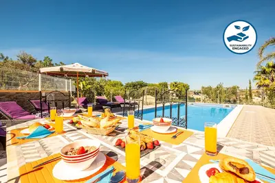 Image de Villa w/ heatable pool, Bbq & private garden