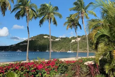 Image de 2br 2ba Villa over looking  the pool