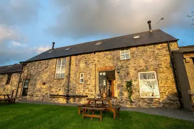 Image de Bryn Lon Mawr - 5 bedroom Anglesey holiday barn conversion