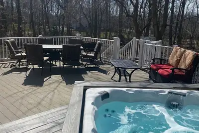 Image de Luxurious Newly Renovated 4 Bedroom Home Near Elkhart Lake, Green Bay & Kohler