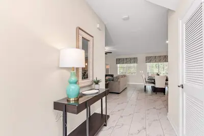 Image de Your Beautiful 5 Star Villa Minutes from Disney on the Prestigious Storey Lake Resort