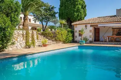 Image de Magnifique maison de vacances privée avec Wifi, climatisation, piscine privée, Tv, patio, parking