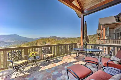 Image de Lavish Boone Retreat: 5 Miles to Blue Ridge Hwy!