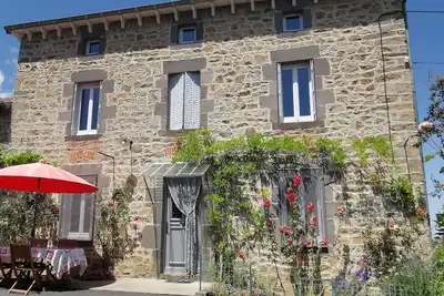 Image de Maison de caractère avec jardin, idéale famille, près de Brioude, prox. baignade et ski