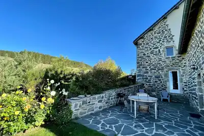 Image de Gîte de charme avec terrasse, proche sports d'hiver, animaux admis
