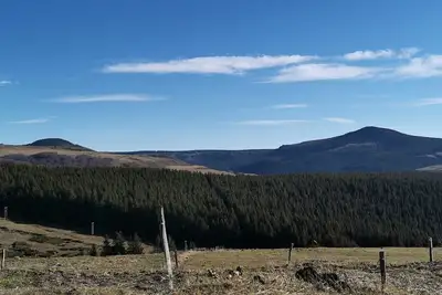 Image de Gîte rénové au calme, proche des Estables